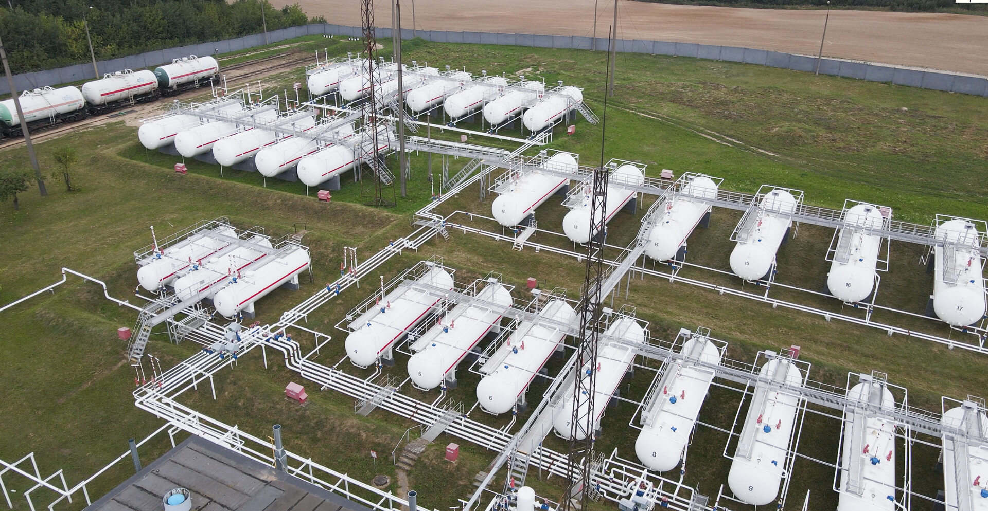 хранение и распределение